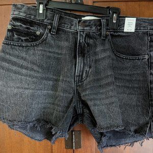 NWT Abercrombie & Fitch Mid Rise Boyfriend Shorts